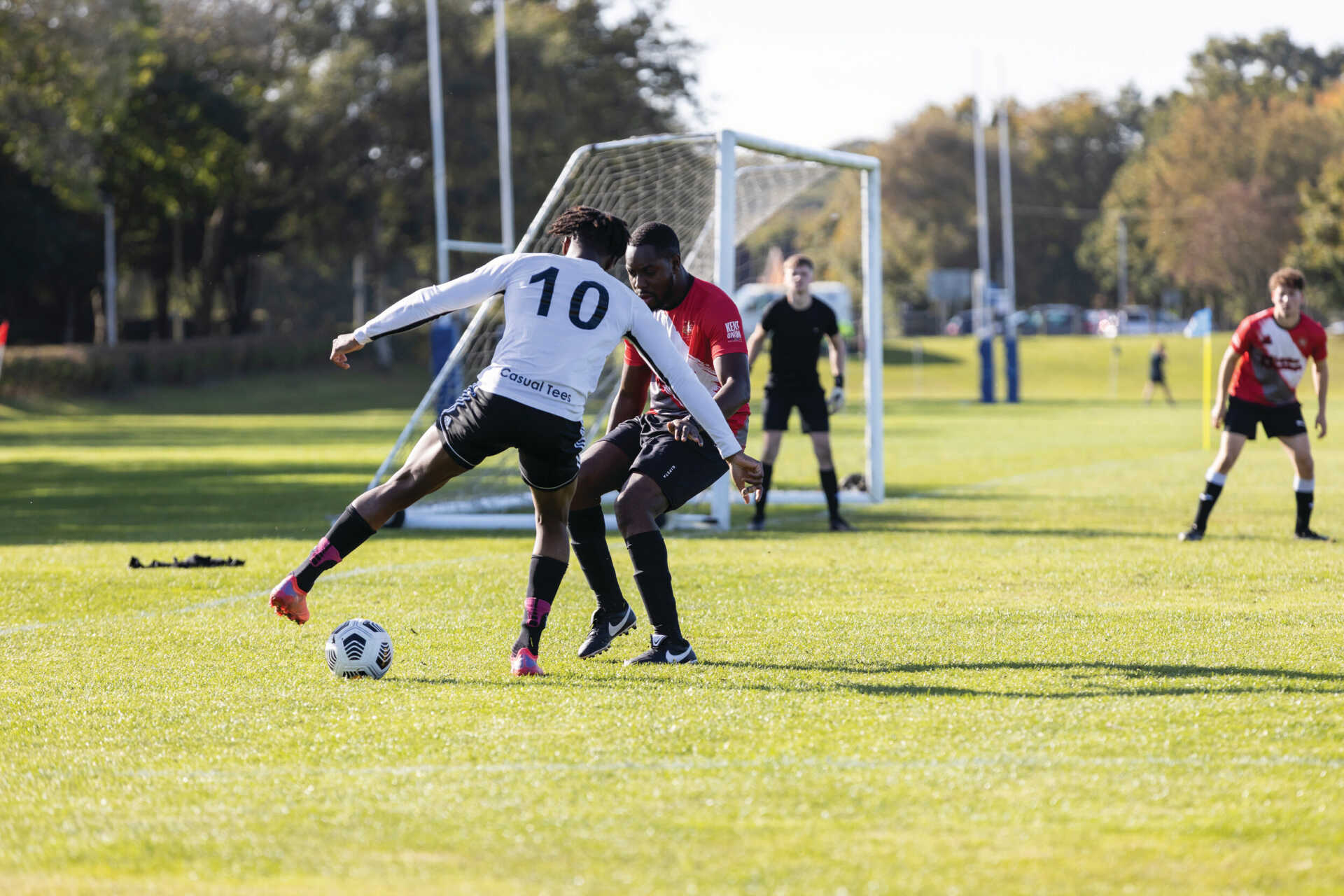 现则相对暗 现则相对暗